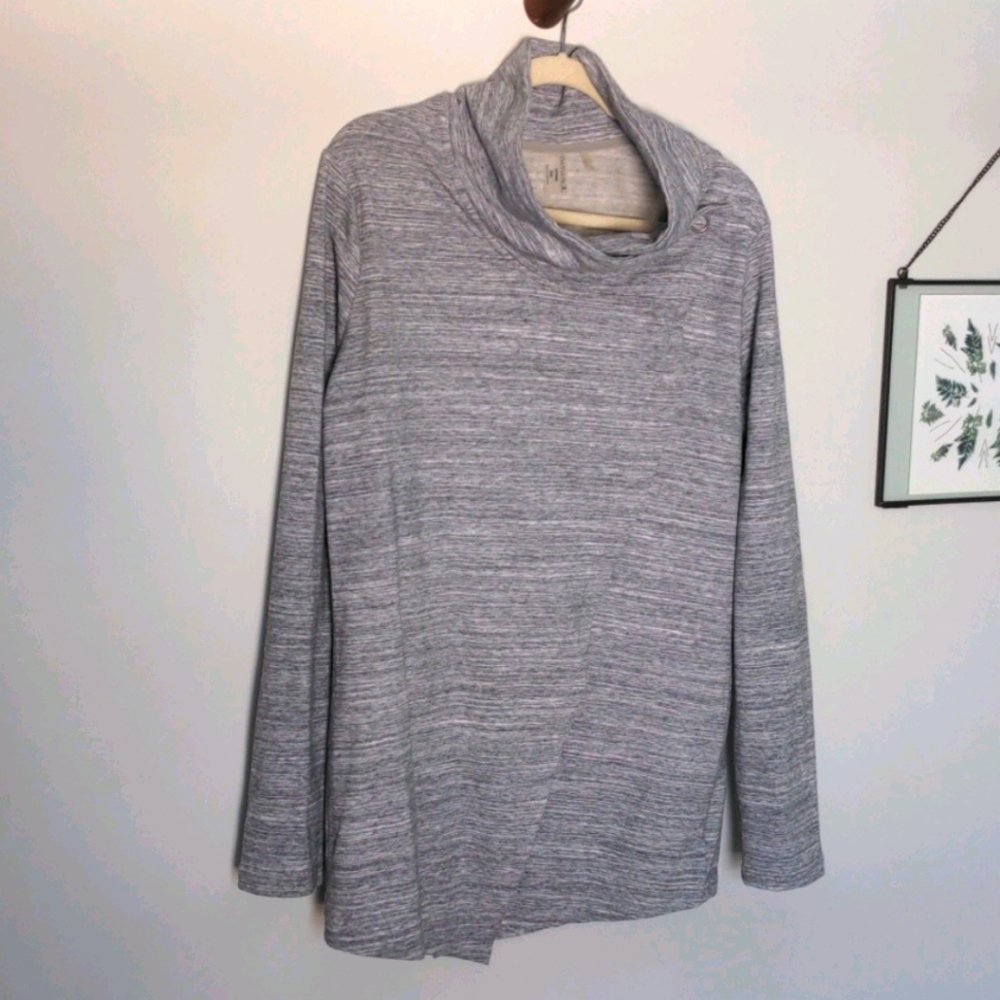 Heather gray fly away jacket